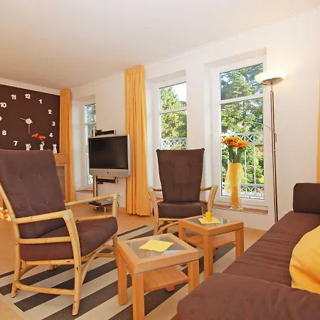 Duenenresidenz Koenigin Augusta - Apt. 20 ビンツ